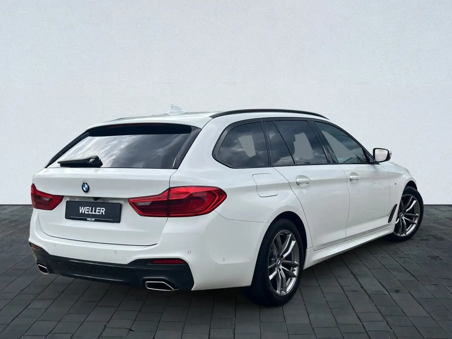 BMW 520 d Tour M SPORT Adap.LED,HUD,DA,RFK,Live+ Navi Blanco - 2