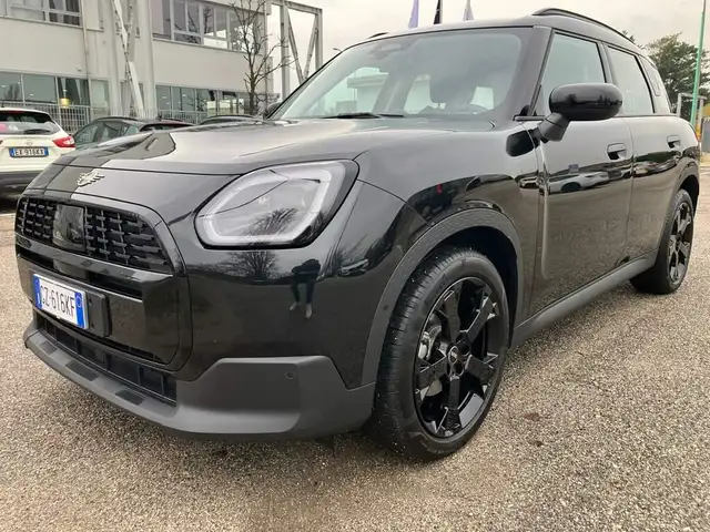 MINI Cooper D Countryman Mini Countryman 2.0 48V D Classic auto