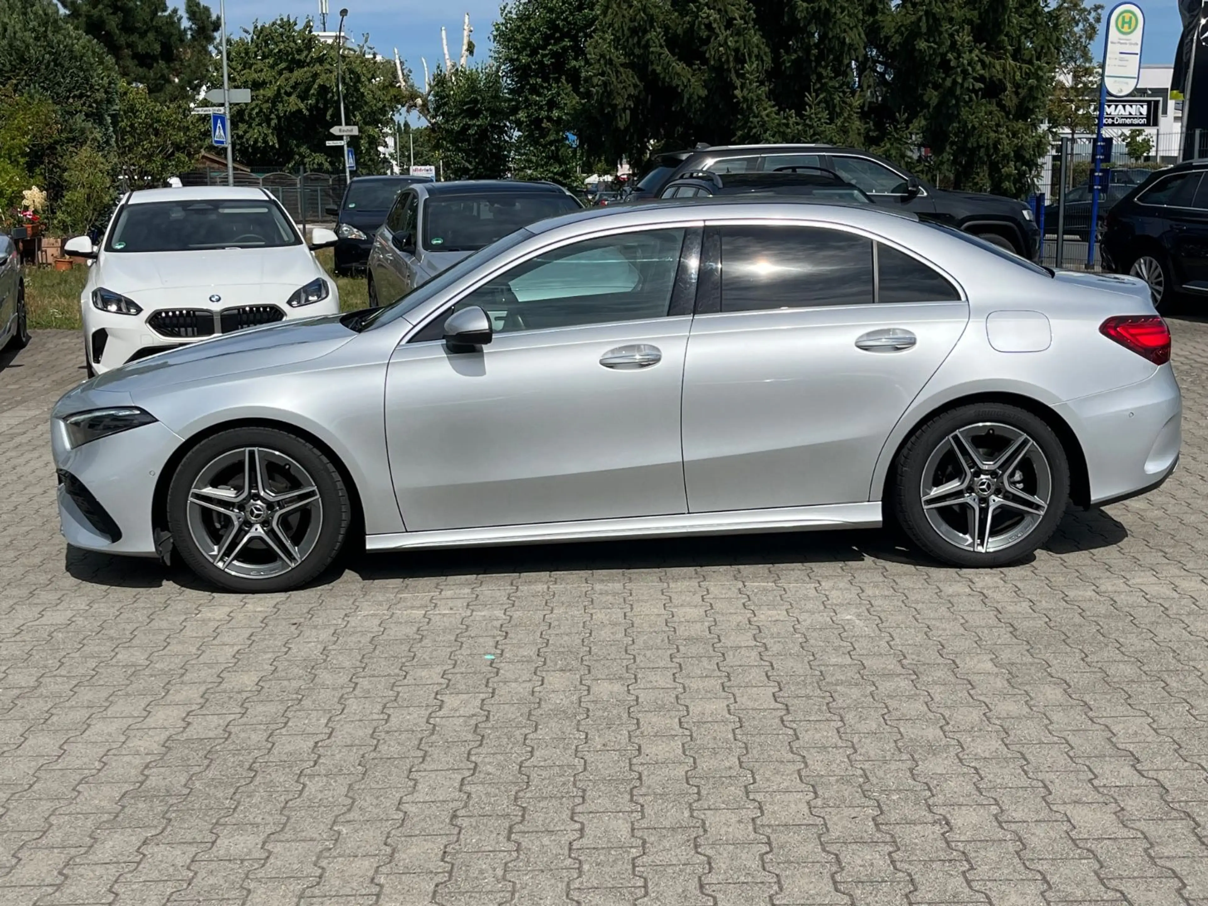 Mercedes-Benz A 200 A Limousine AMG — photo 6