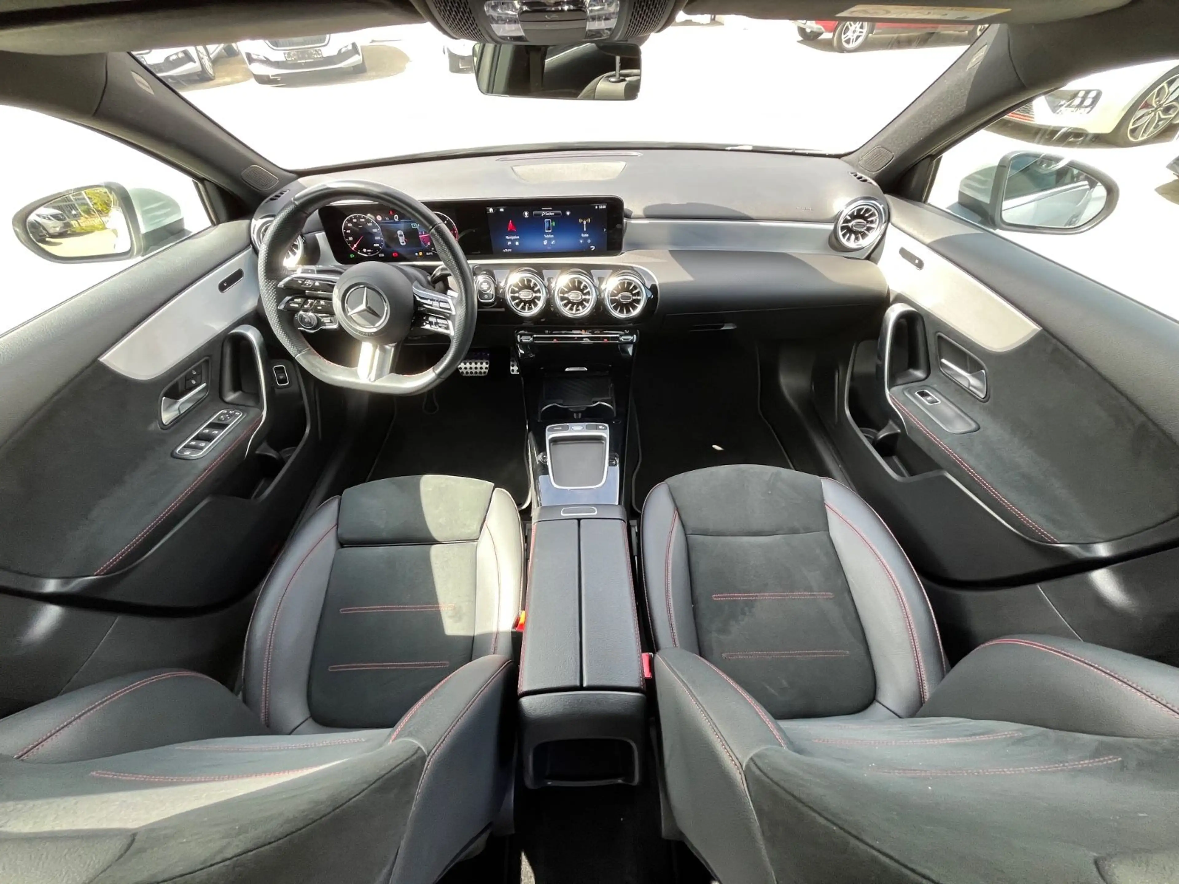 Mercedes-Benz A 200 A Limousine AMG — photo 14