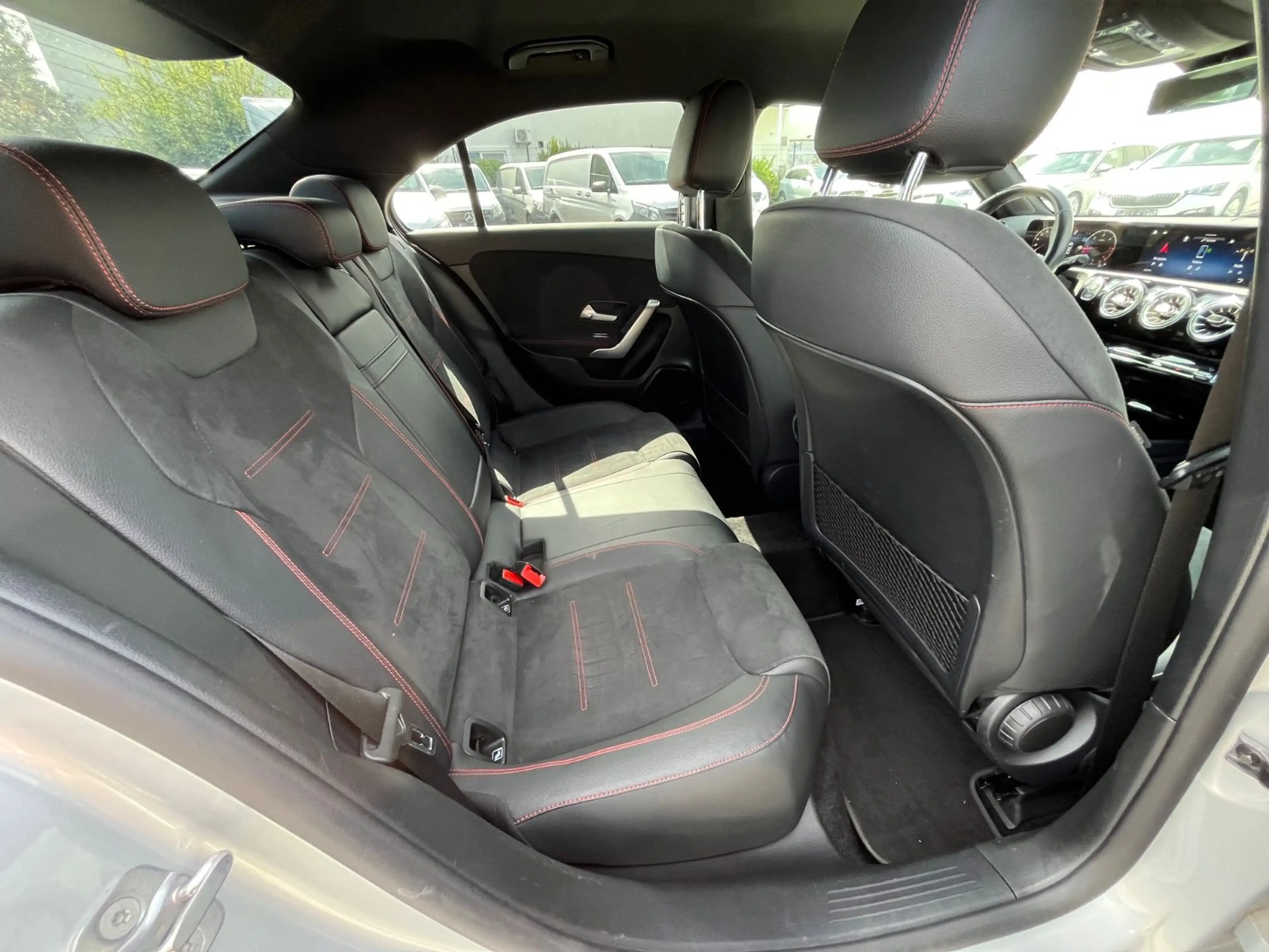 Mercedes-Benz A 200 A Limousine AMG — photo 15