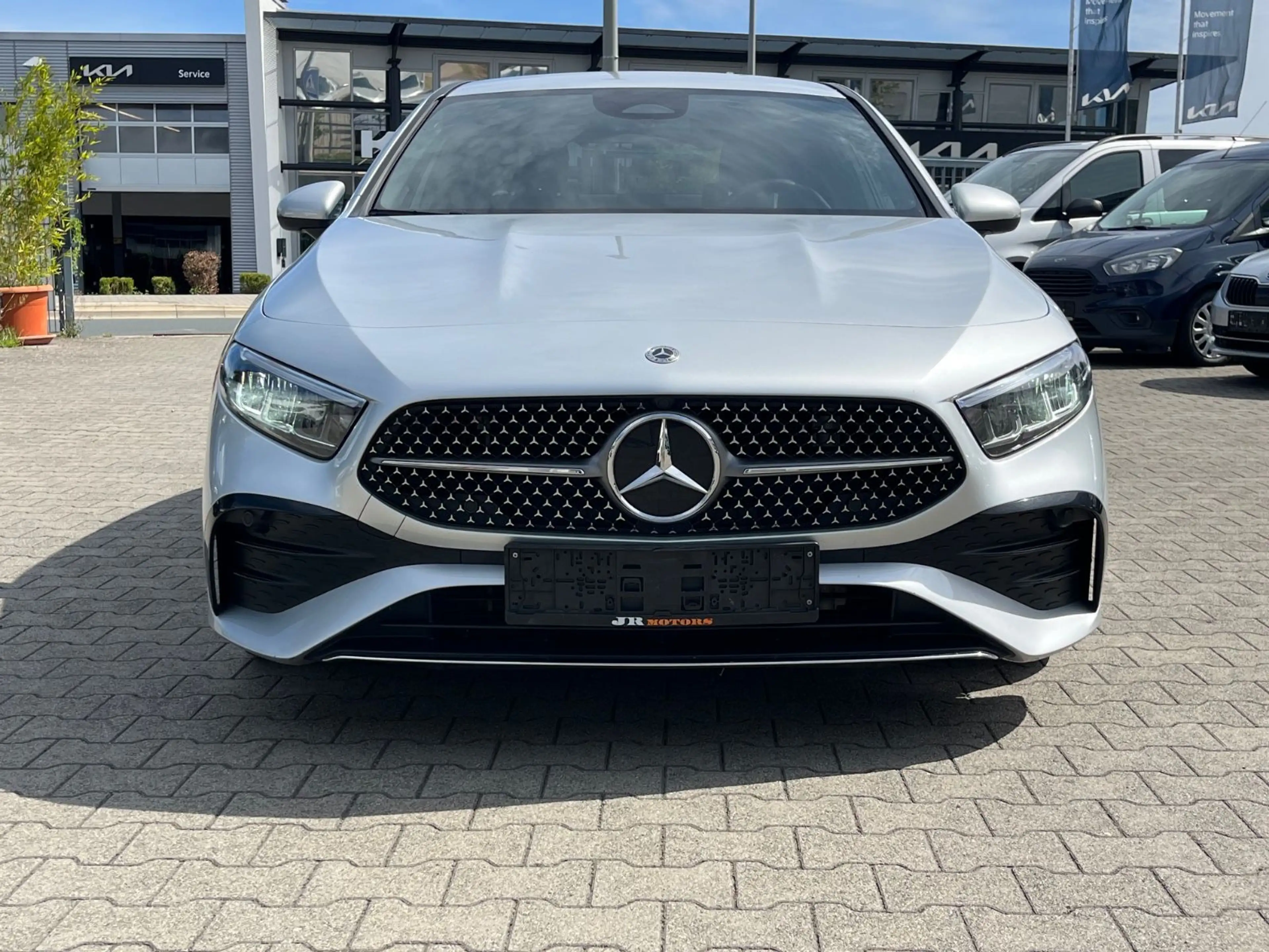 Mercedes-Benz A 200 A Limousine AMG — photo 3