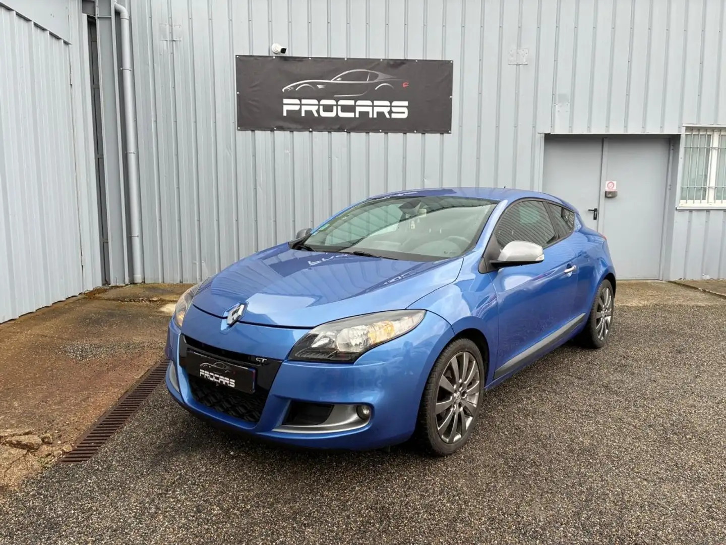 Renault Megane GT 2.0 TCe 180 CV Bleu - 1