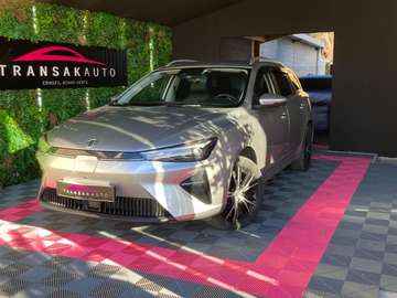 Autonomie Etendue 61kWh - 115 kW 156 ch 2WD ~ Luxury ~ Sièges chauffant ~ Caméra de recul ~ Régulateur Adaptatif