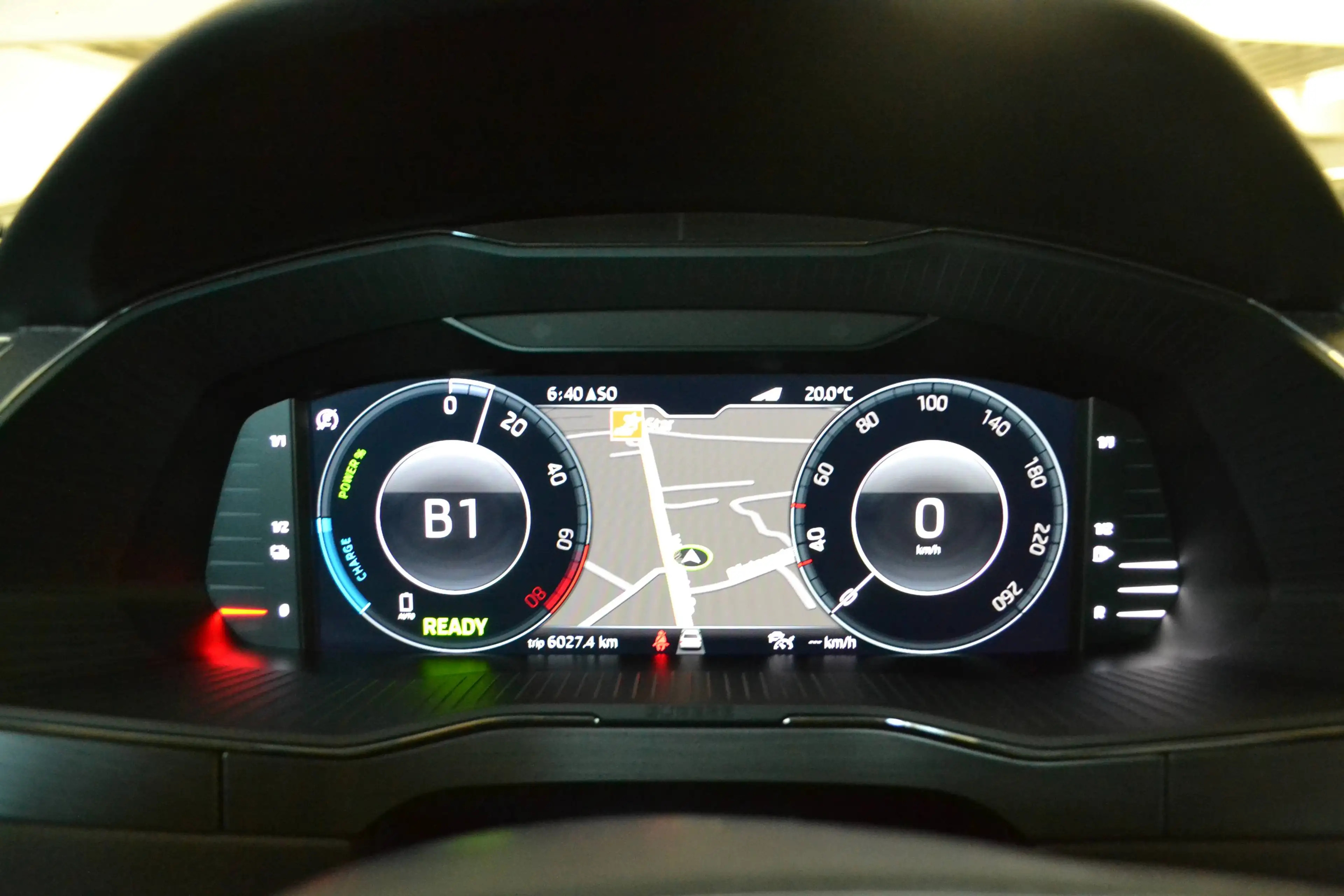 Skoda Superb Style iV *PLUG in HYBRID*LED*LEDER/ALCANTARA*VIRTUAL-COCKPIT*KAMERA*NAVIGATION*ALU19zoll* — photo 13