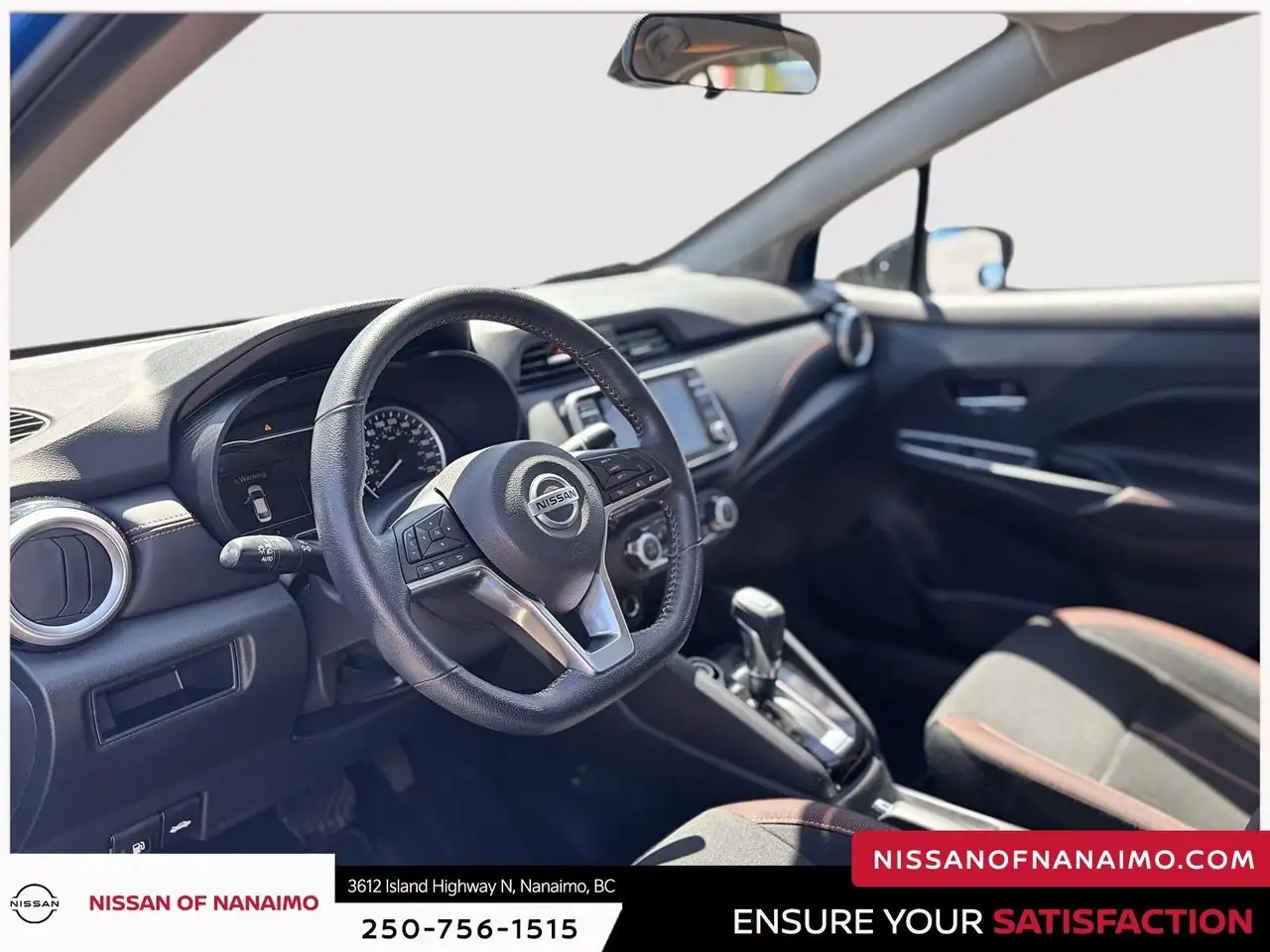 Nissan Versa снимка Nissan Versa
