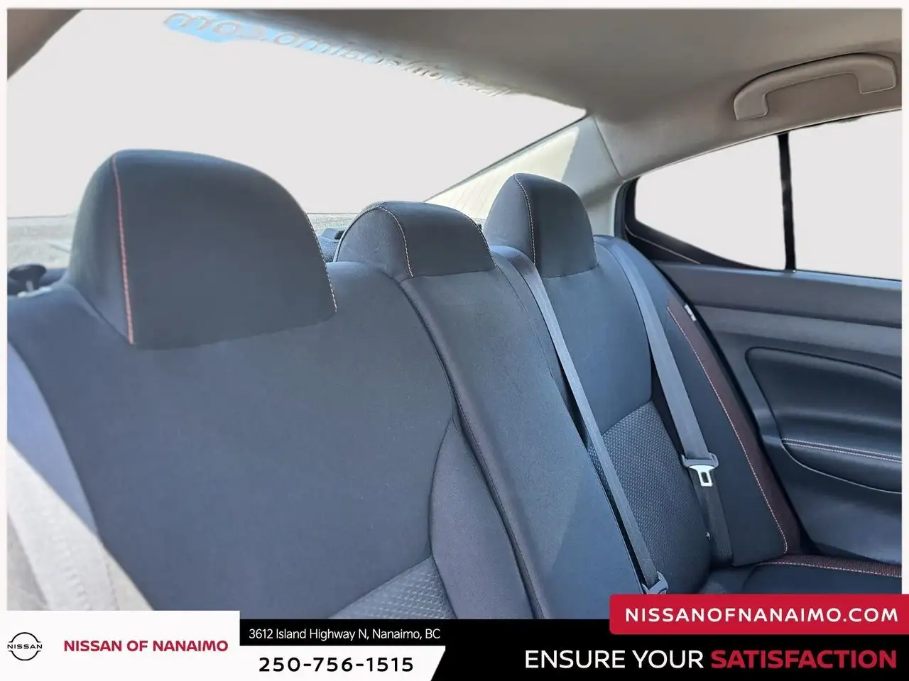 Nissan Versa снимка Nissan Versa