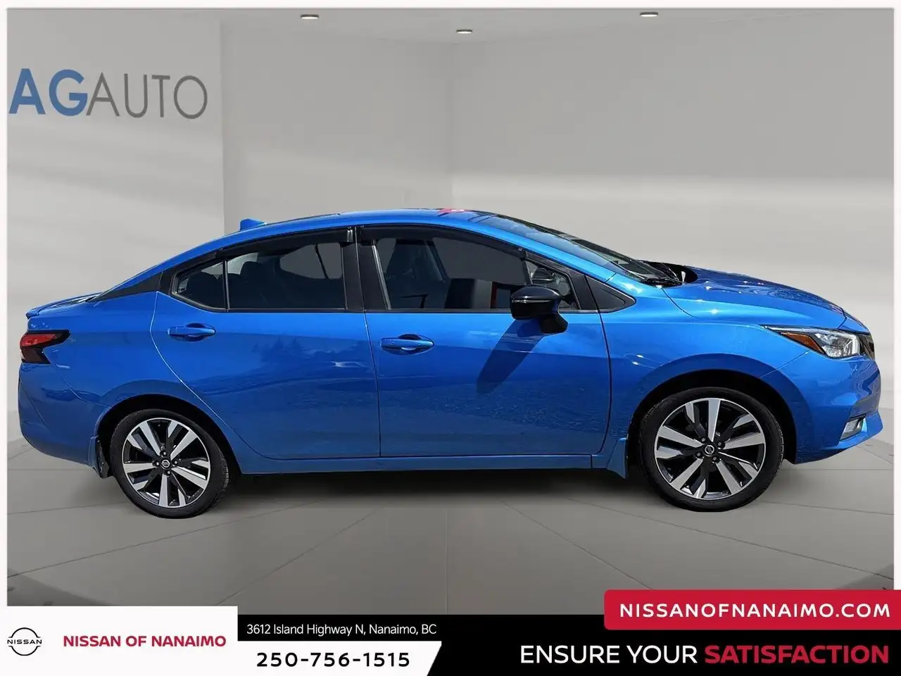 Nissan Versa снимка Nissan Versa