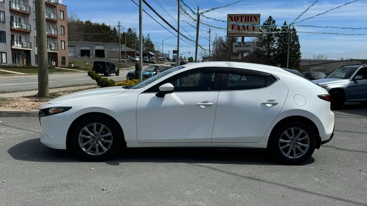 Mazda 3 photo Mazda 3