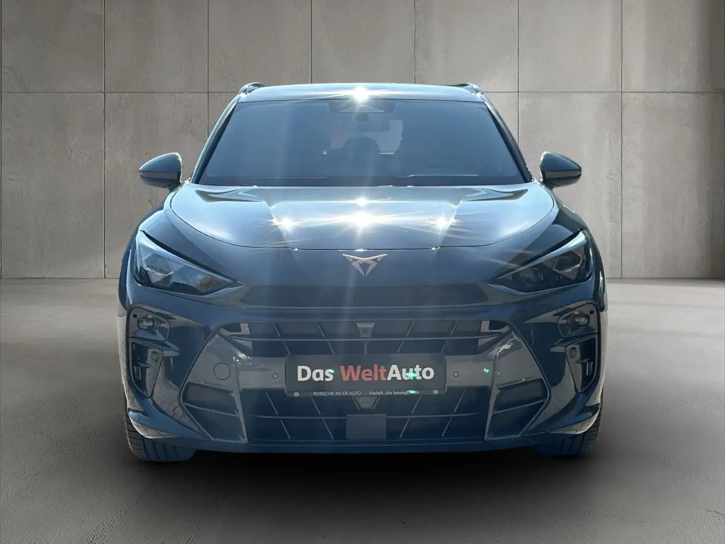 CUPRA Terramar 1.5 e-TSI 150 PS DSG Blau - 2