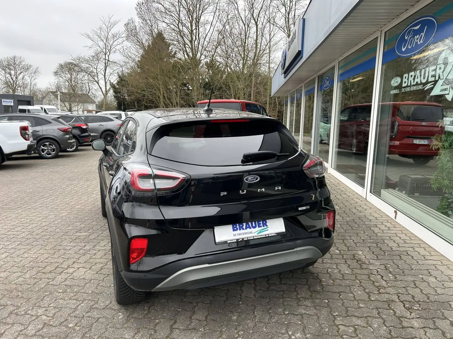 Ford Puma Titanium Schwarz - 2