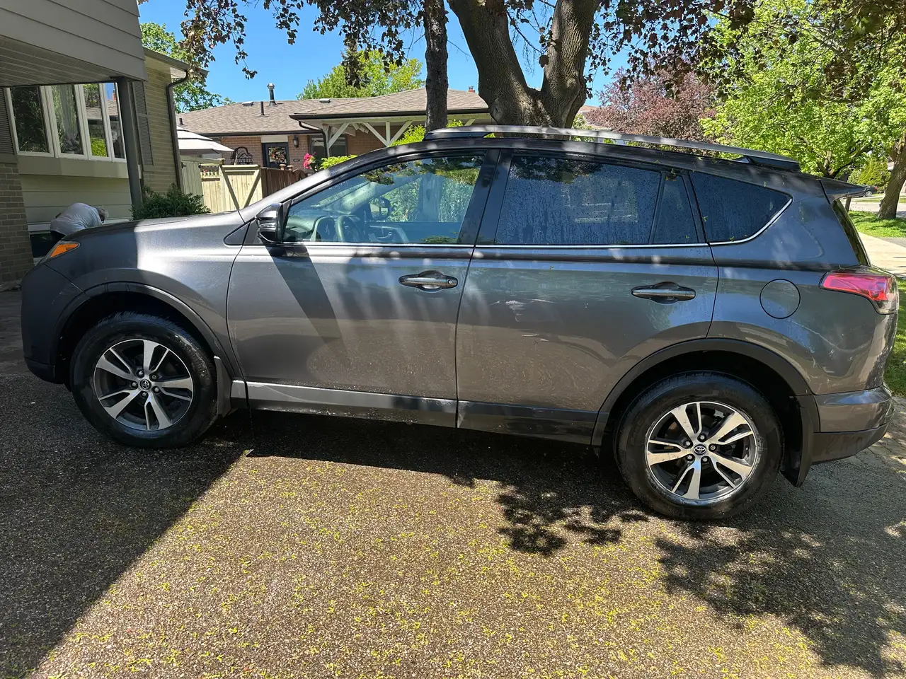 Toyota RAV 4 photo Toyota RAV 4