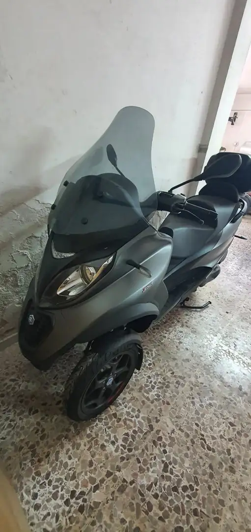 Piaggio MP3 350 LT ABS Noir - 1