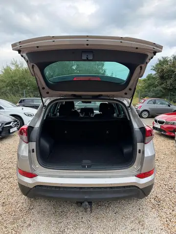 Hyundai Tucson view 13