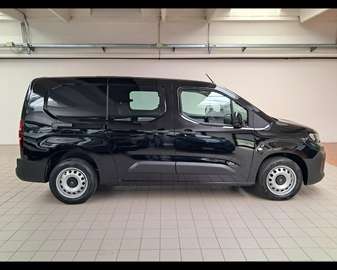 Van - Crew Van XL Diesel 130cv Automatico