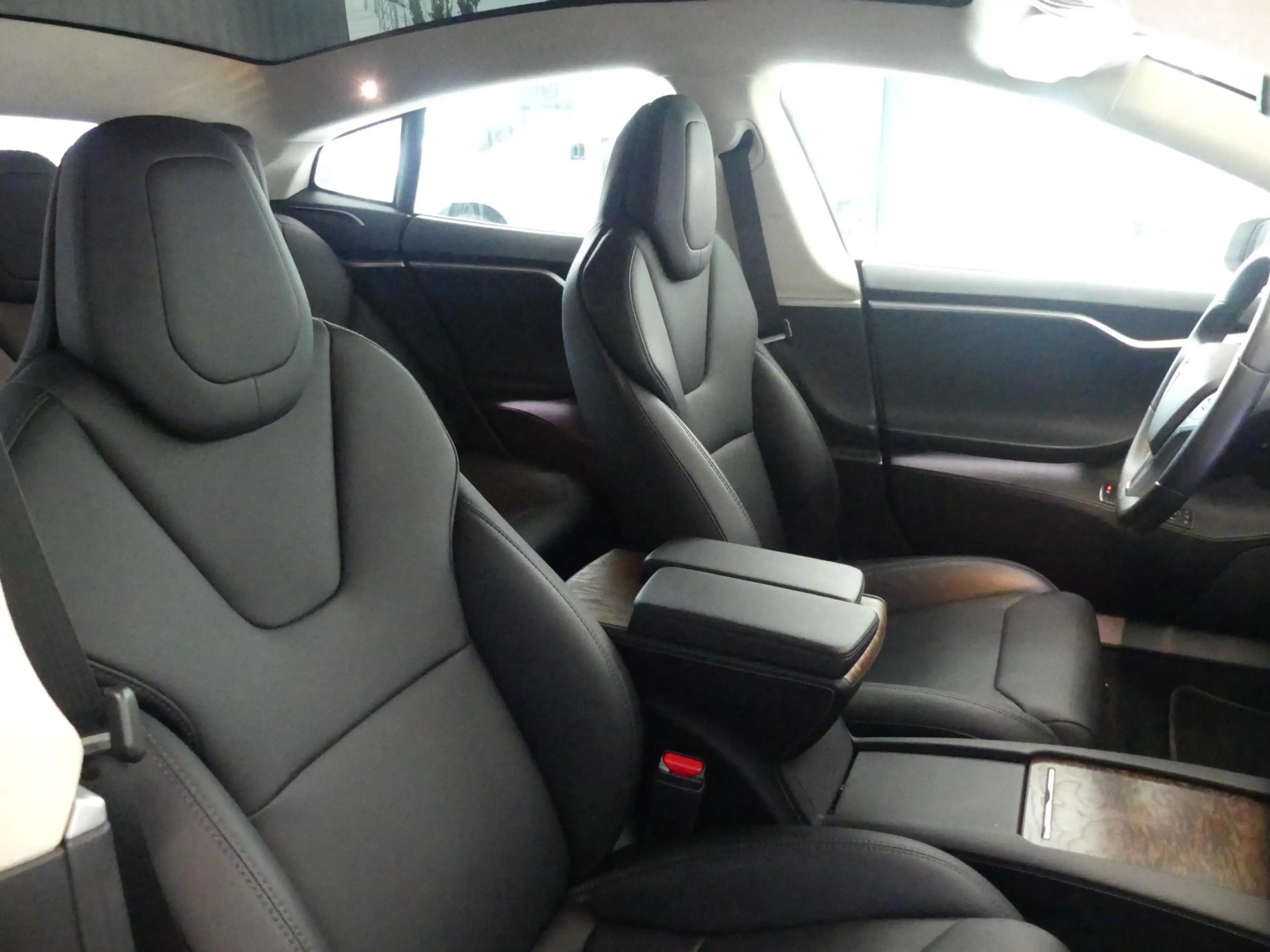 Tesla Model S 75D AWD Autopilot Navigatie Panoramdak Leder Xenon — photo 21