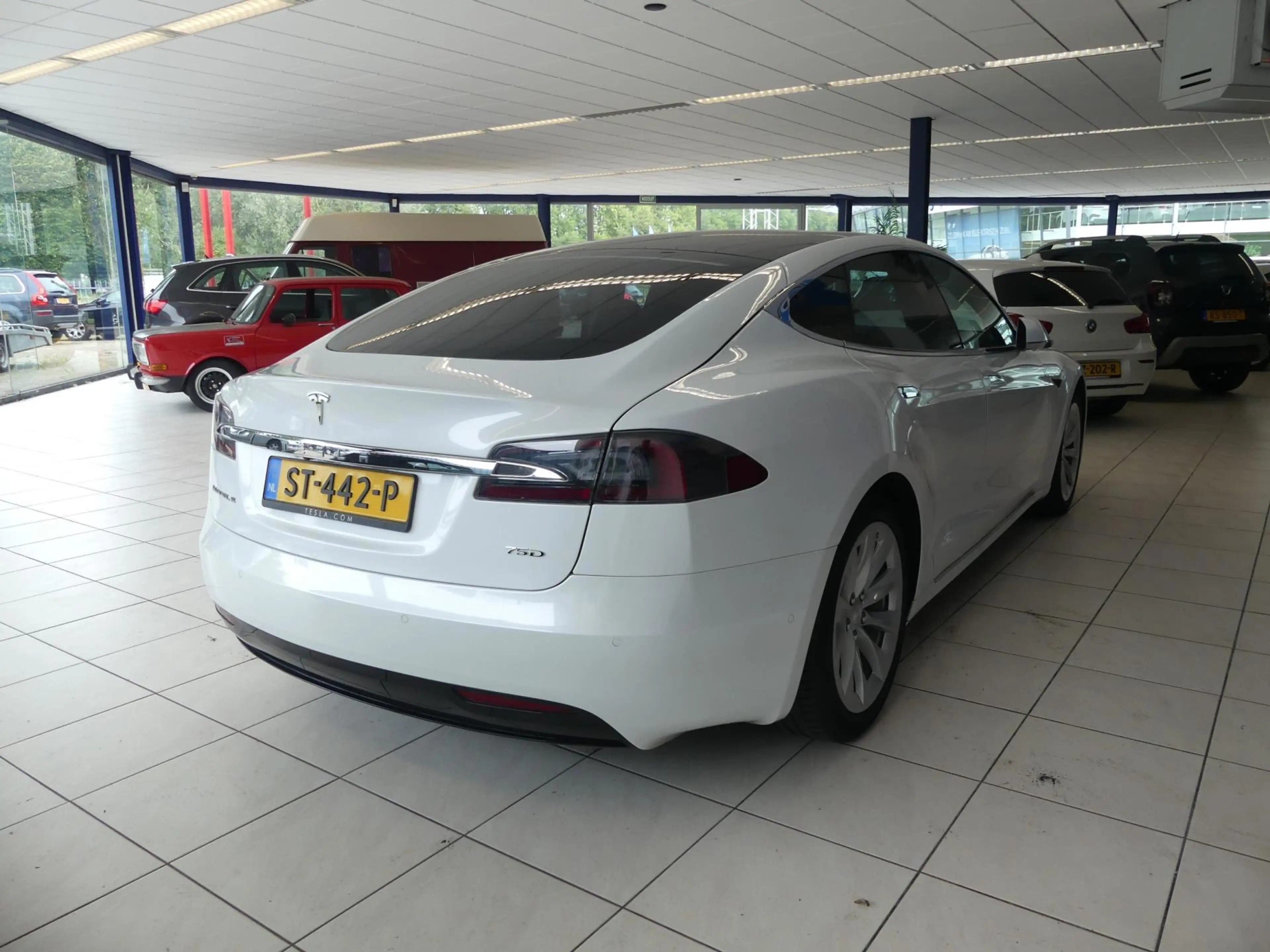 Tesla Model S 75D AWD Autopilot Navigatie Panoramdak Leder Xenon — photo 6