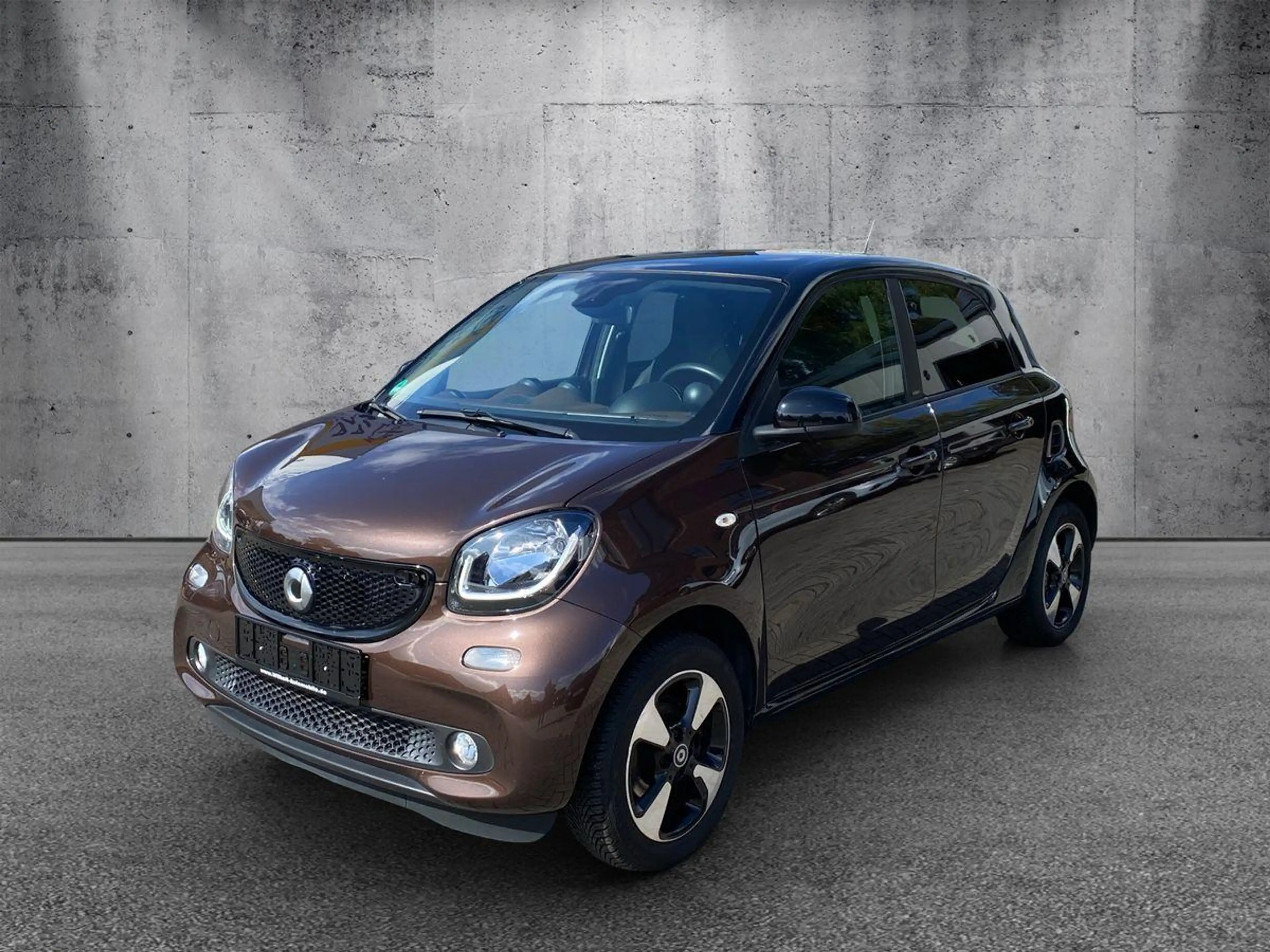 smart forFour Four 4 Klimaauto/Sitzheizung/JBL Sound/P.Dach