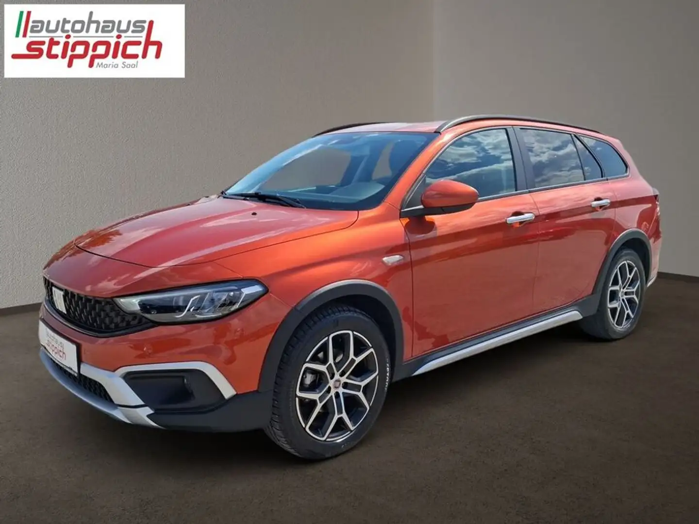 Fiat Tipo Cross narančasta - 2