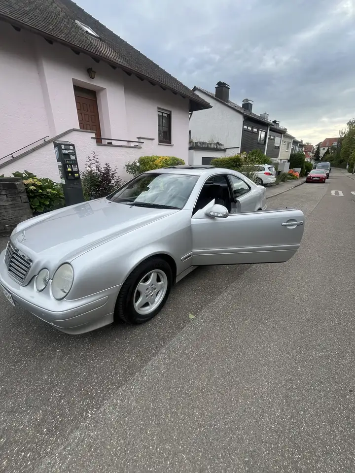 Mercedes-Benz CLK 200 Coupe Kompressor Elegance, foto 4