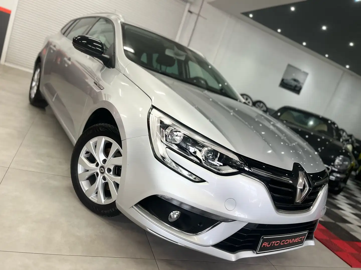 Renault Megane *MEGANE-SW*NAVI*CAMERA*JANTES*CLIM*SG CHAUFFANT* Gris - 1