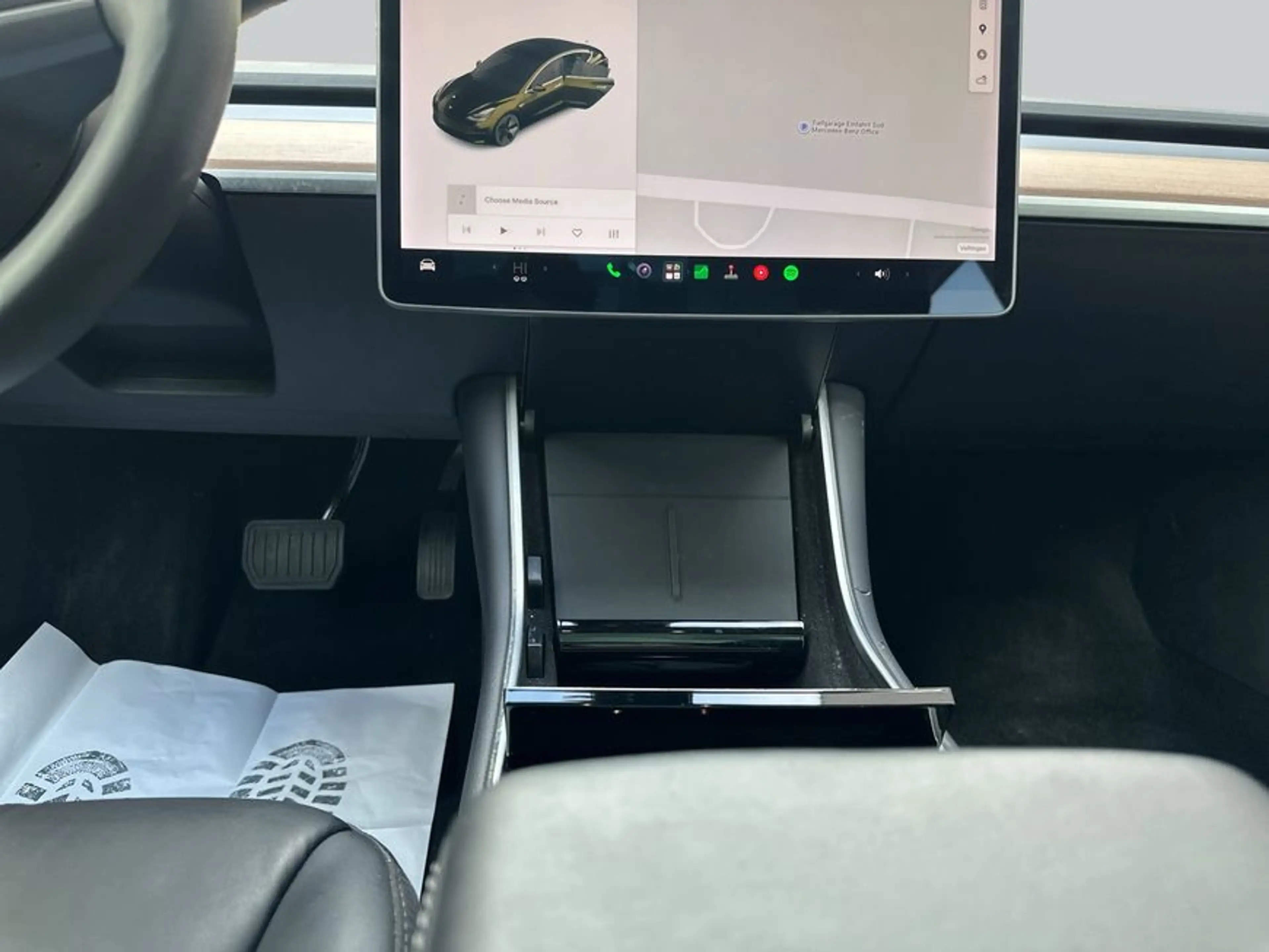 Tesla Model 3 Standard Reichweite Plus Hinterradantrieb — photo 15