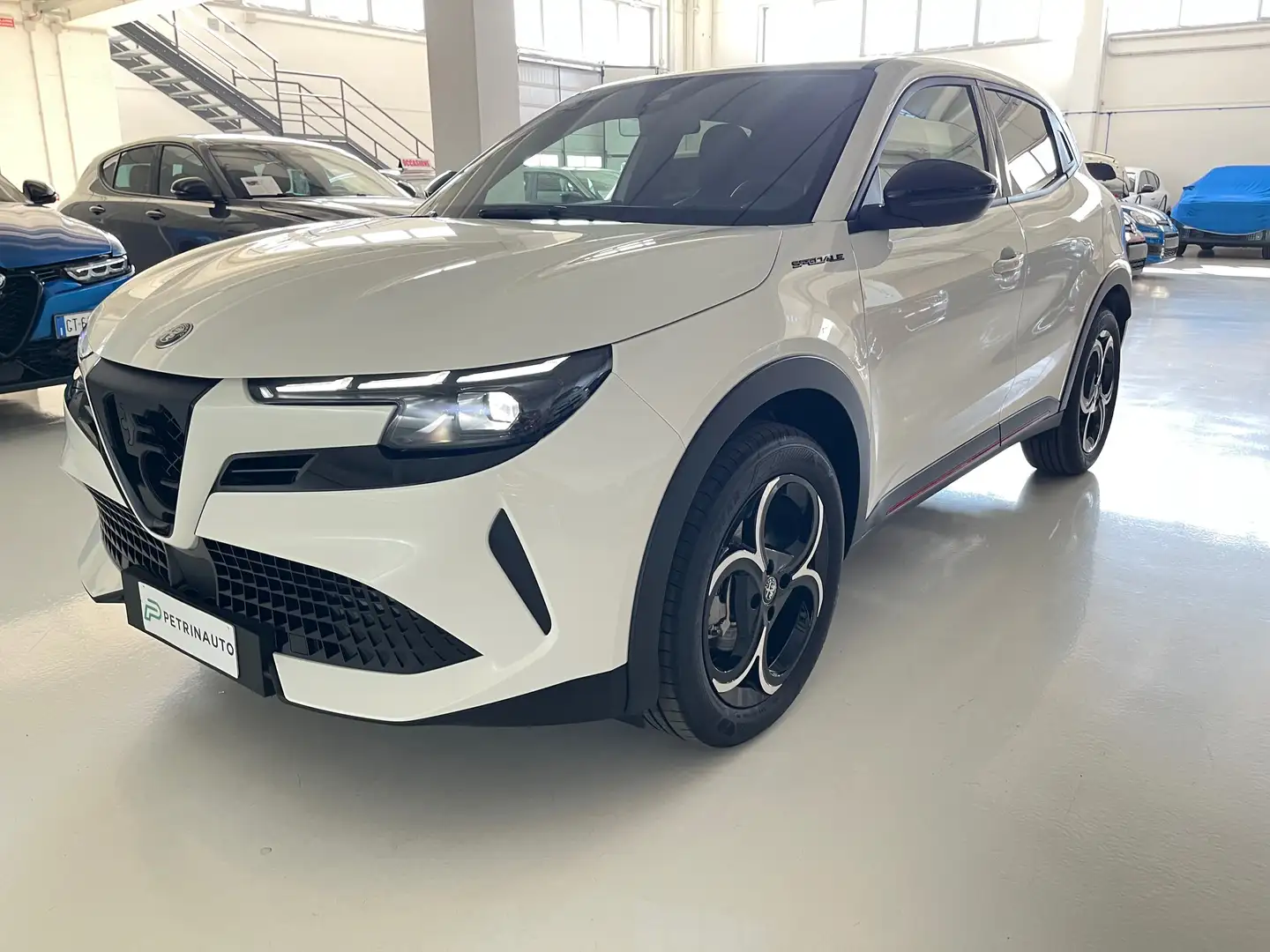 Alfa Romeo Junior 1.2 ibrida Speciale 145cv edct6 Km Zero Nazionale Wit - 1