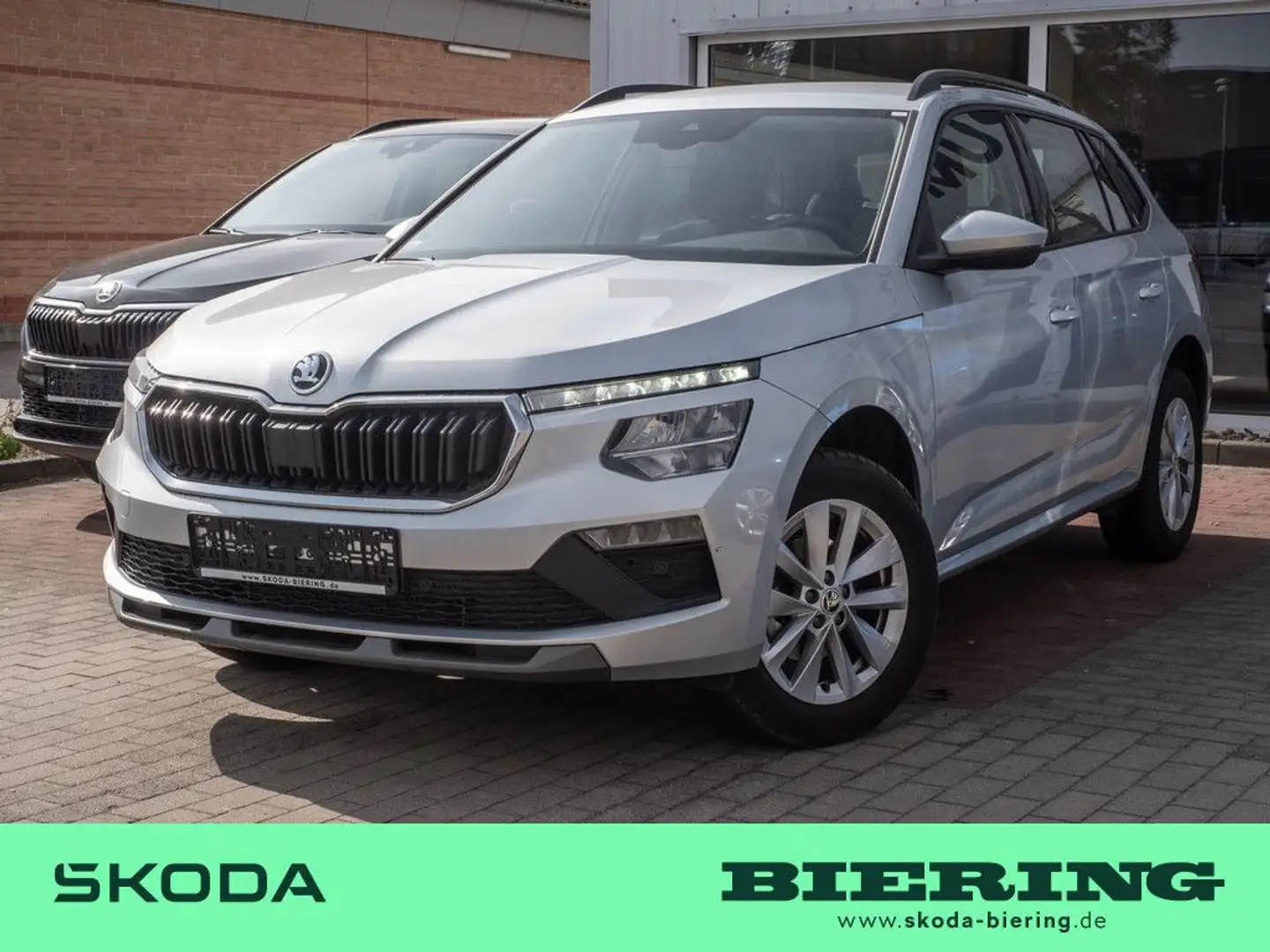 Skoda Kamiq 1.5 TSI Selection SHZ KAMERA FACEL. LED Silber - 1