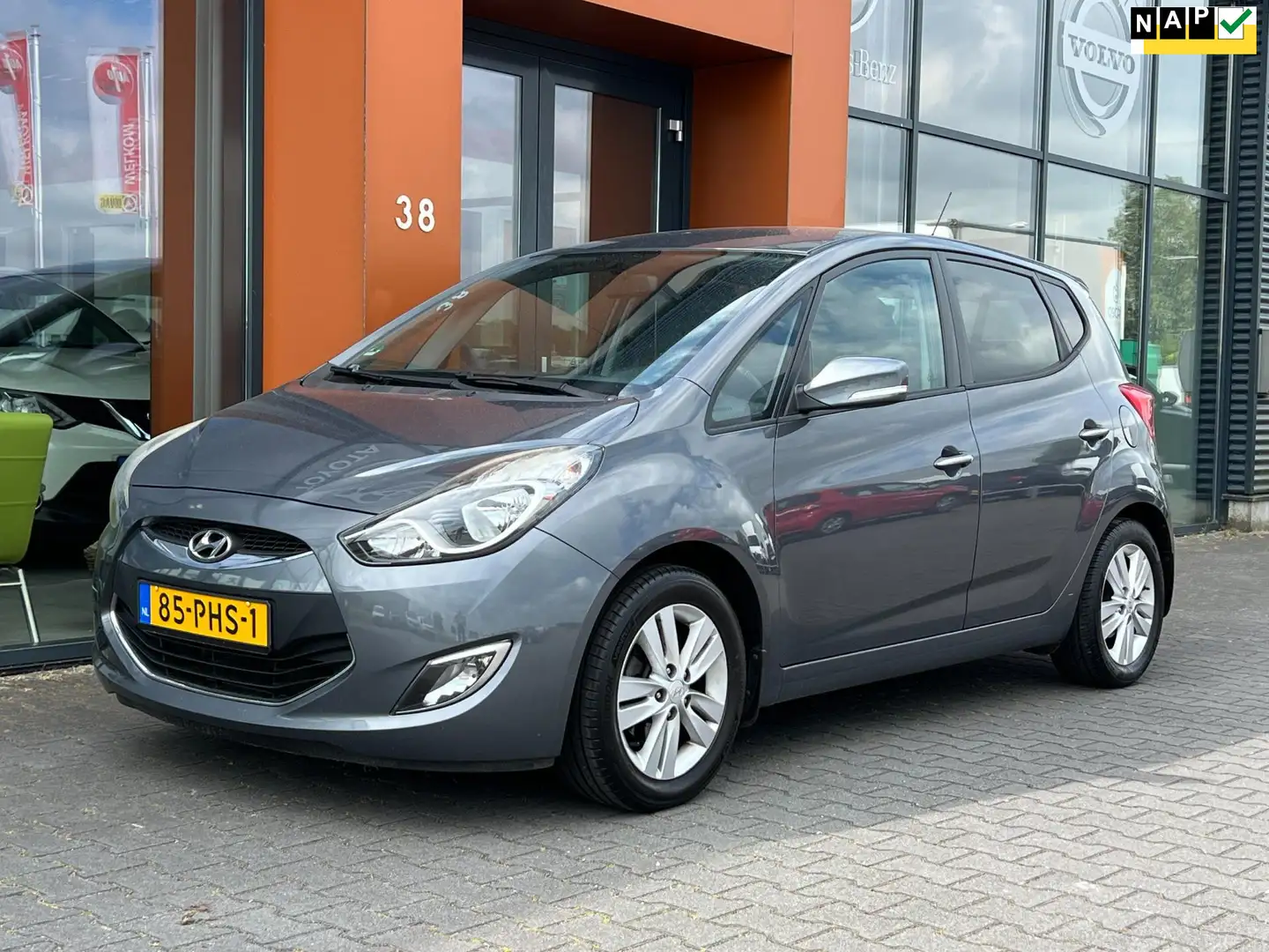 Hyundai iX20 1.6i|automaat|Trekhaak|Clima|Cruise|1e eig!|NAP Grijs - 1