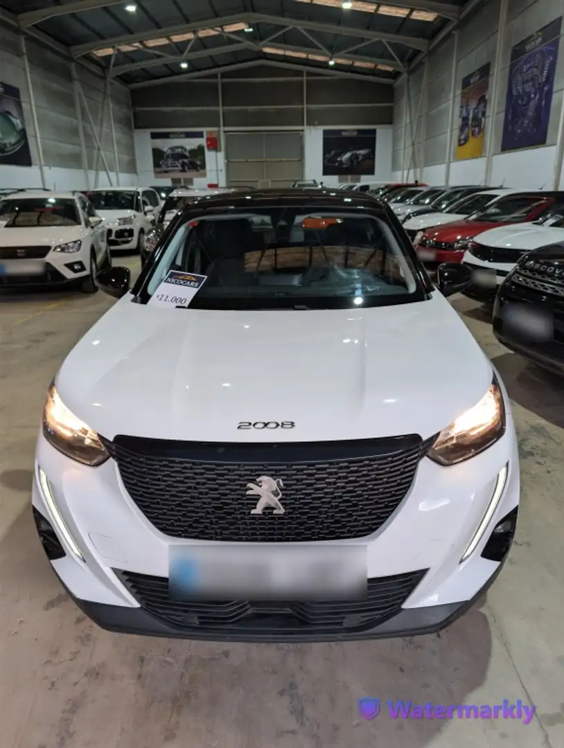 Peugeot 2008 1.5BlueHDi S&S Active Pack 110 Weiß - 1