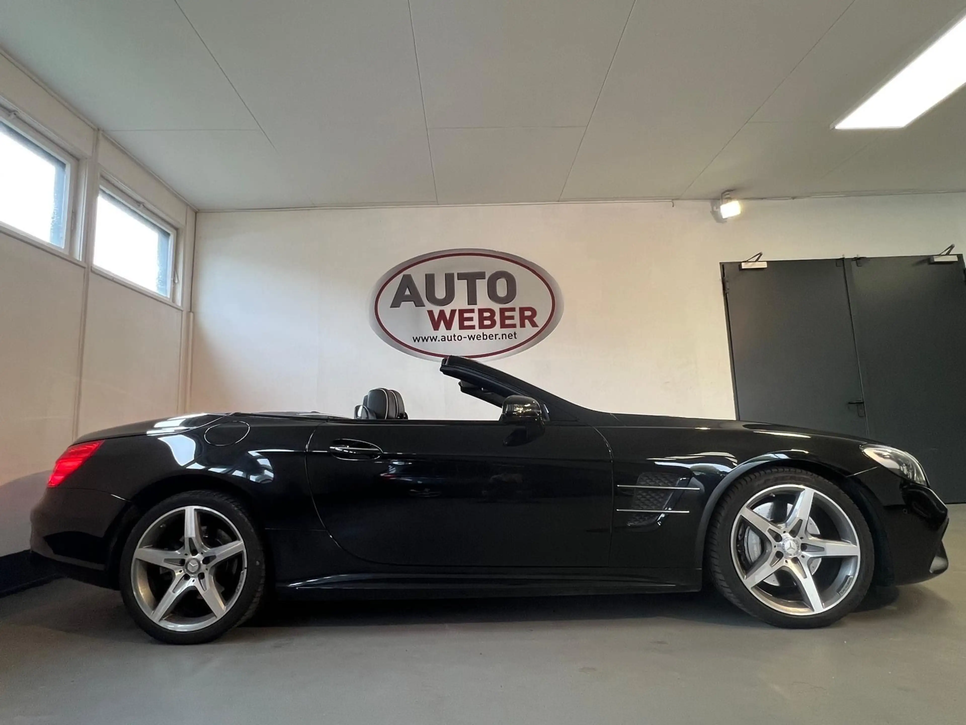 Mercedes-Benz SL 400 *LEDER*NAVI COMAND*PANO*19 Z*LED*AMG LINE* — photo 9