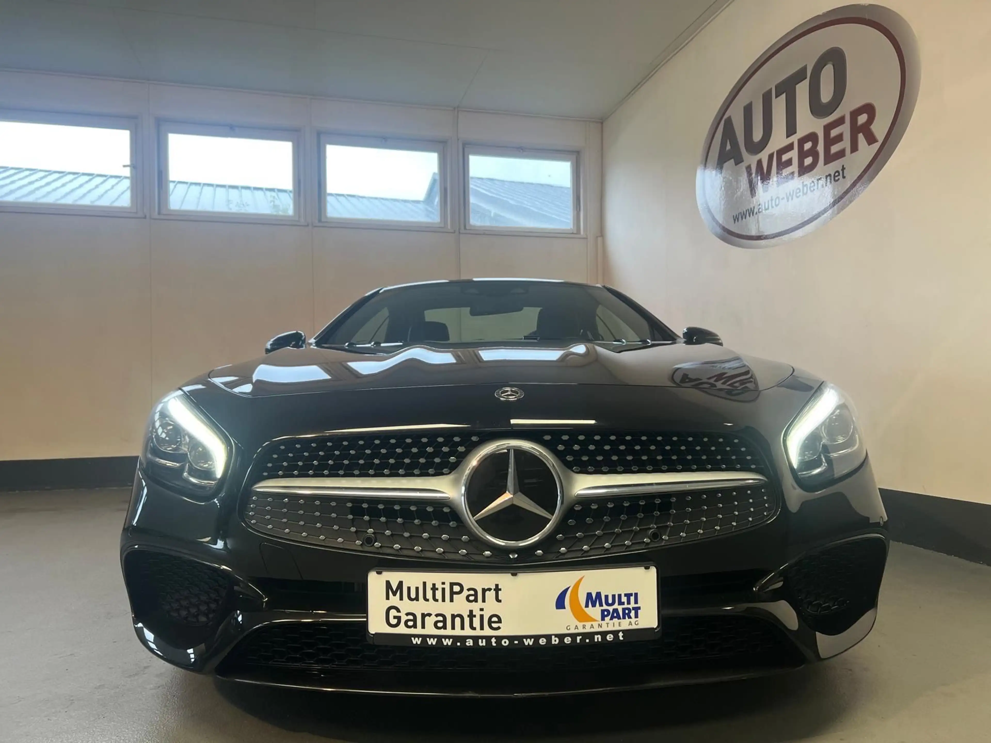 Mercedes-Benz SL 400 *LEDER*NAVI COMAND*PANO*19 Z*LED*AMG LINE* — photo 6