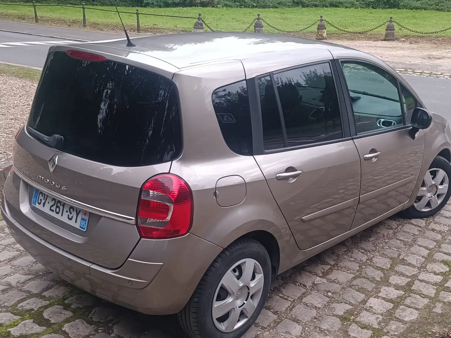 Renault Grand Modus Grand Modus 1.5 dCi 85 eco2 Expression Quickshift Bronze - 2