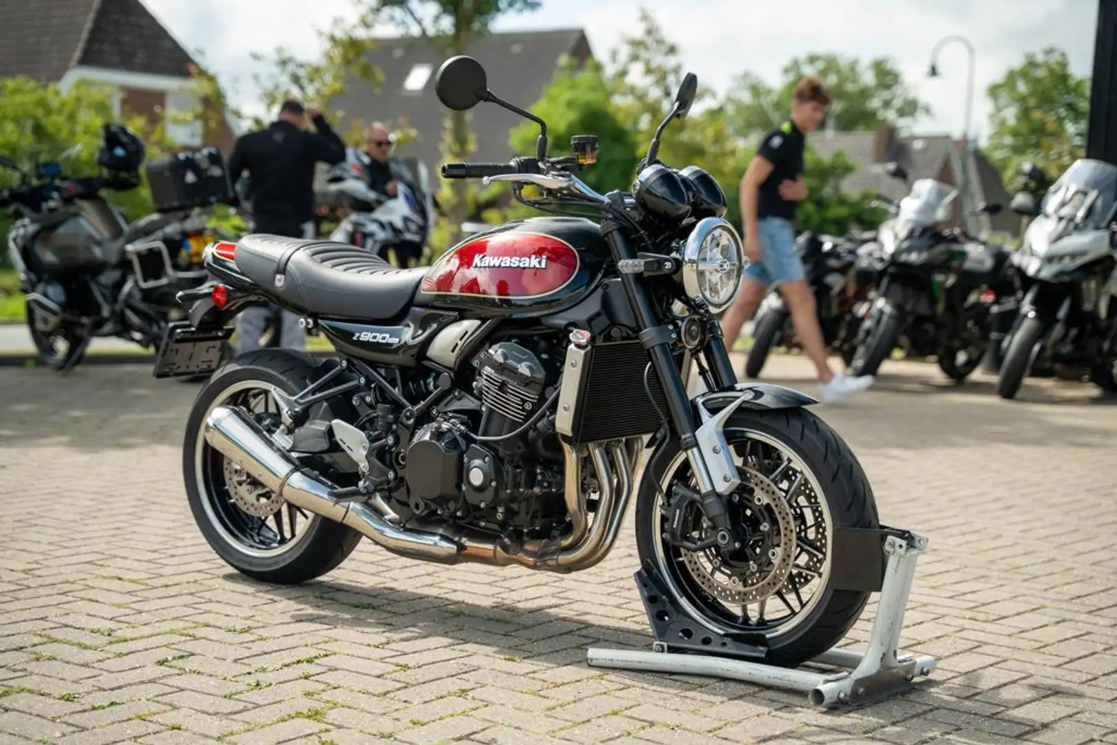 Kawasaki Z900RS - 2