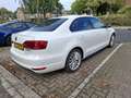 Volkswagen Jetta 1.4 TSI Hybr Highl Biały - thumbnail 4