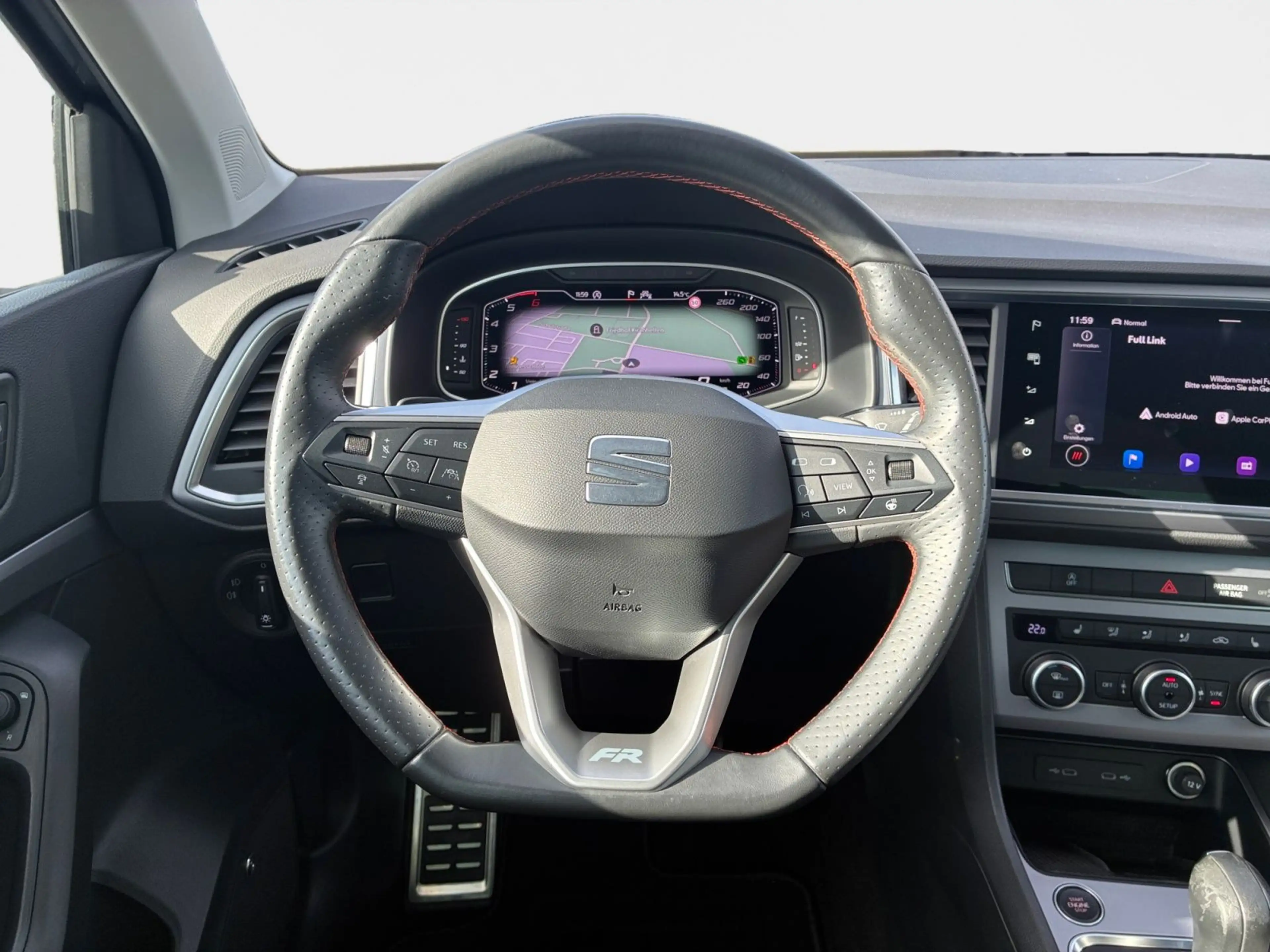 SEAT Ateca 2.0 TDI DSG FR Navi SHZ — photo 12