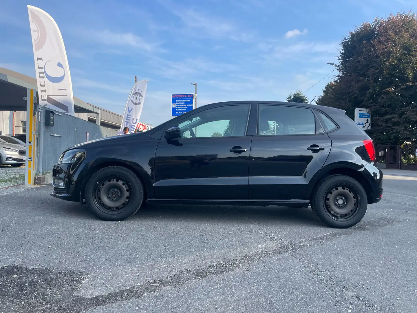 Volkswagen Polo Polo V 2014 5p 1.4 tdi bm Comfortline 90cv dsg Zwart - 2