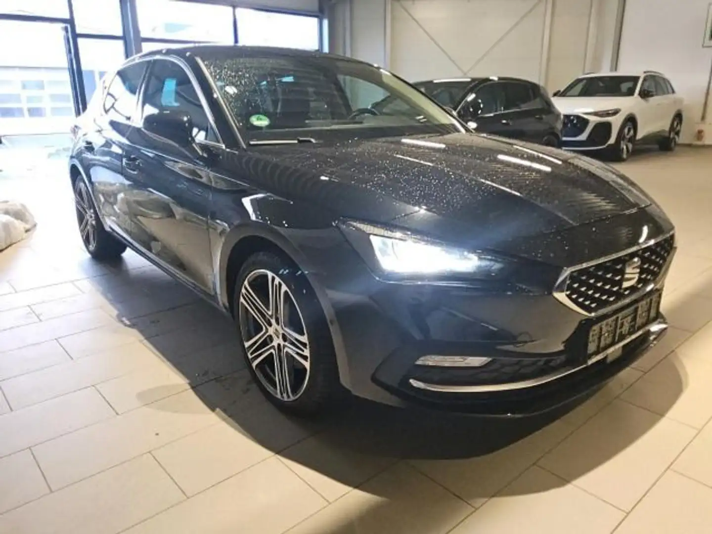 SEAT Leon 1.4 eHybrid XCELLENCE FULL-LINK SITZHZ LM18 Schwarz - 2
