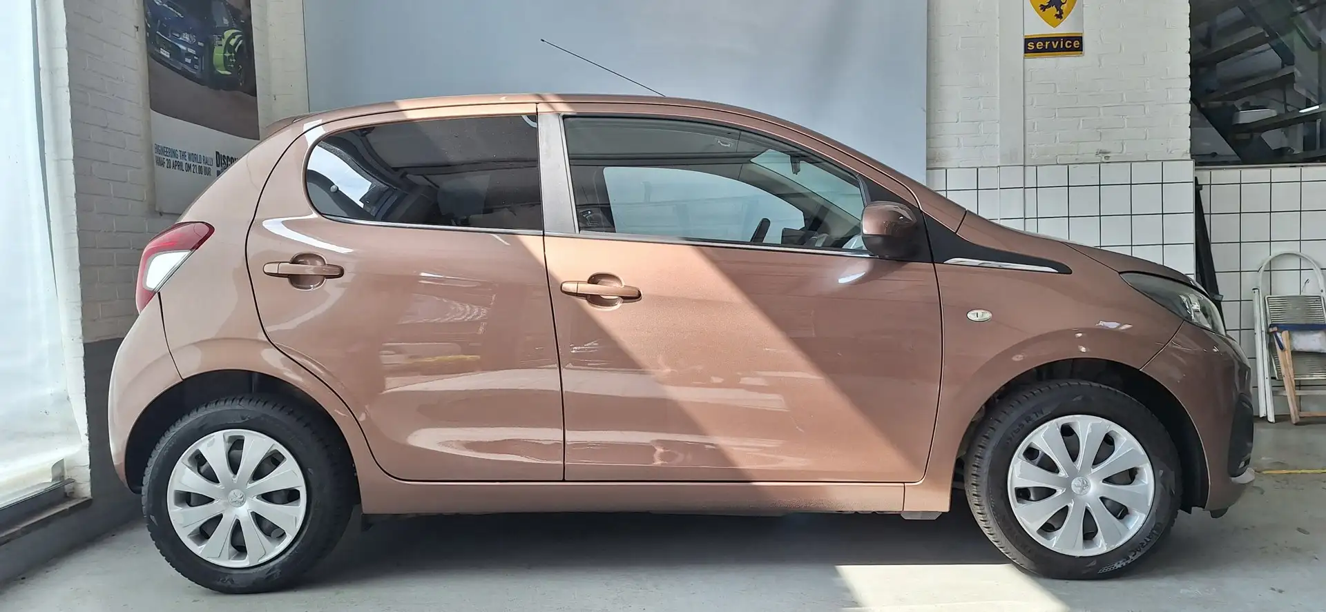 Peugeot 108 1.0 e-VTi Active Marrón - 2