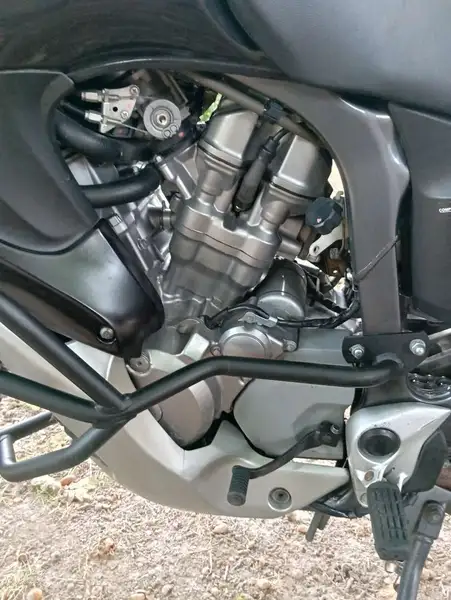 Honda XL 750 Transalp - foto 4