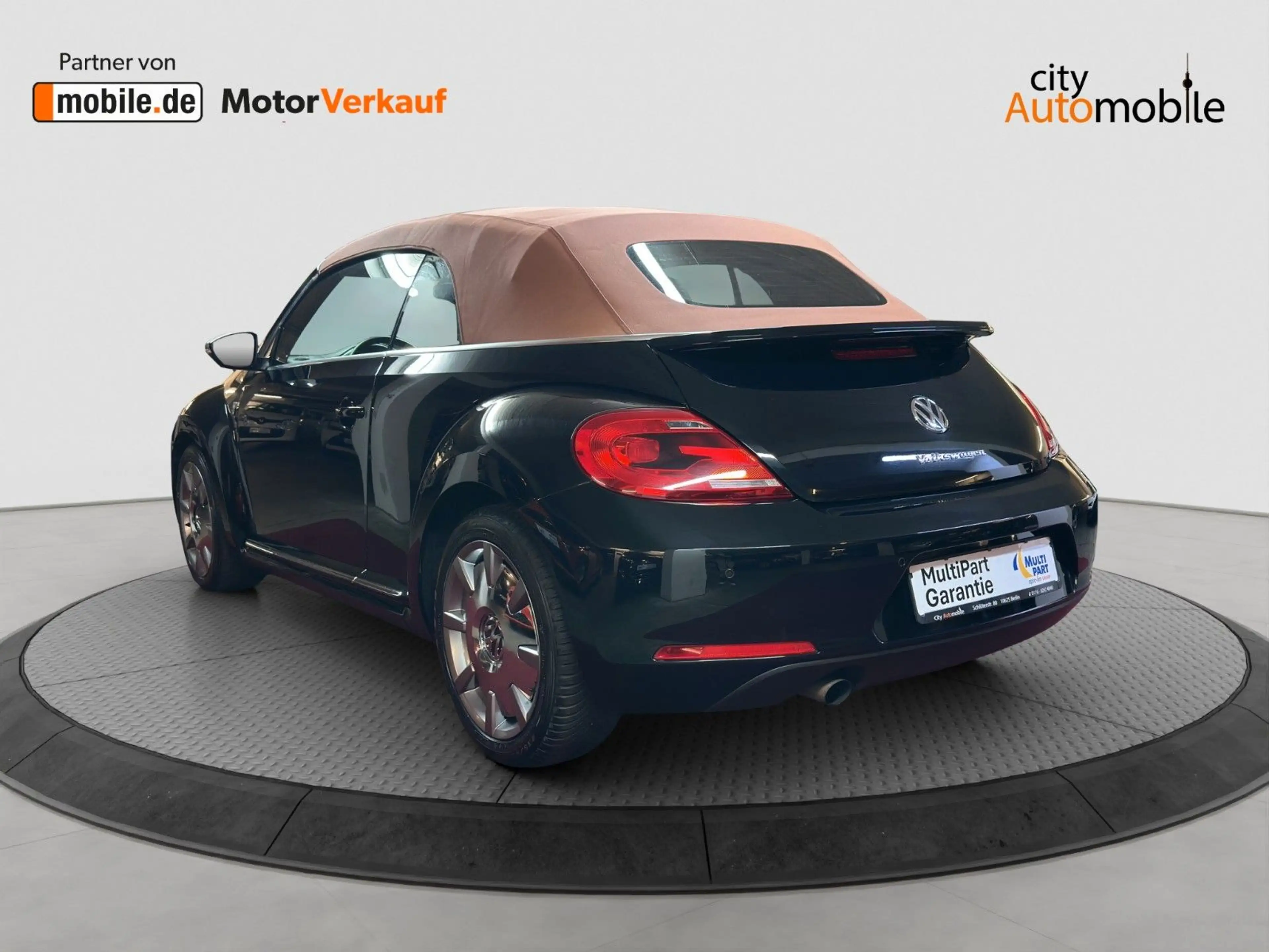 Volkswagen Beetle Cabriolet Karmann/Alcantara/Bi-Xenon/Navi — photo 3