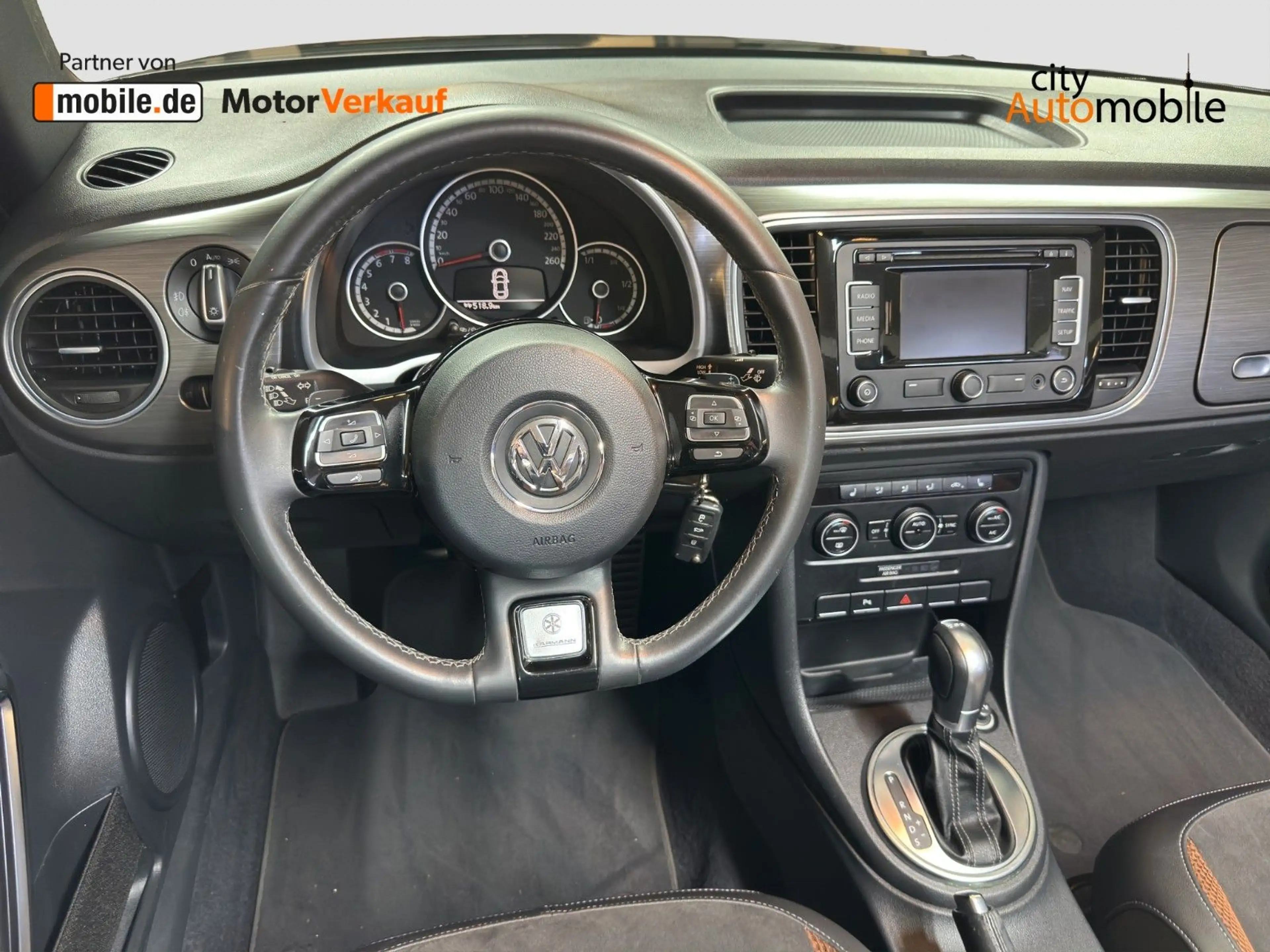 Volkswagen Beetle Cabriolet Karmann/Alcantara/Bi-Xenon/Navi — photo 11