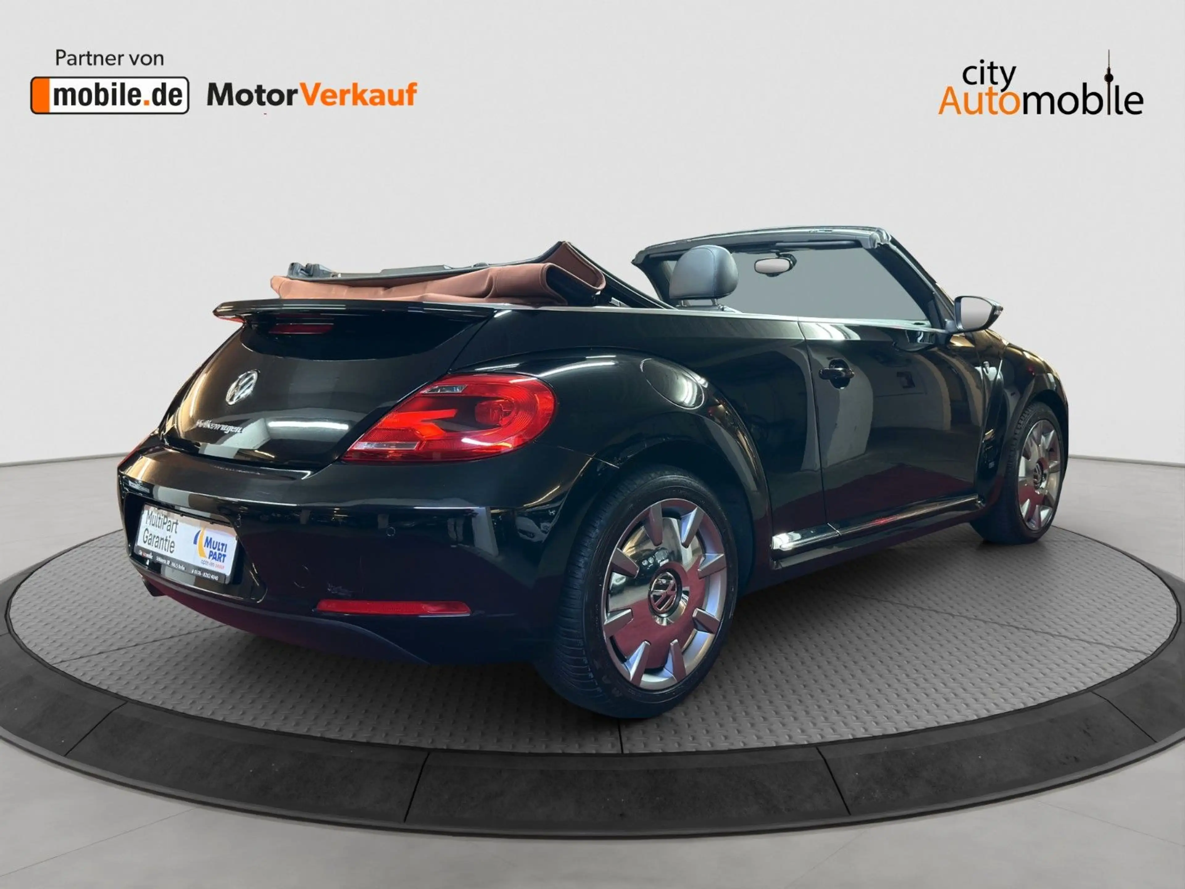Volkswagen Beetle Cabriolet Karmann/Alcantara/Bi-Xenon/Navi — photo 5