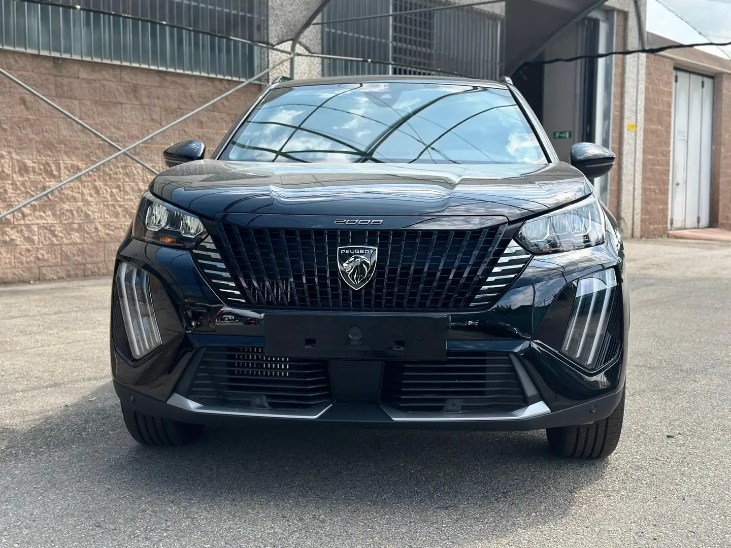 Peugeot 2008 1.2 puretech Allure s&s 130cv eat8 Nero - 2