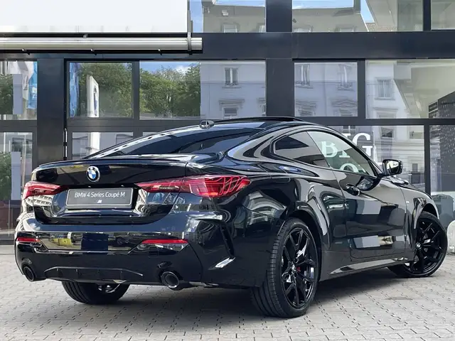 BMW M view 9