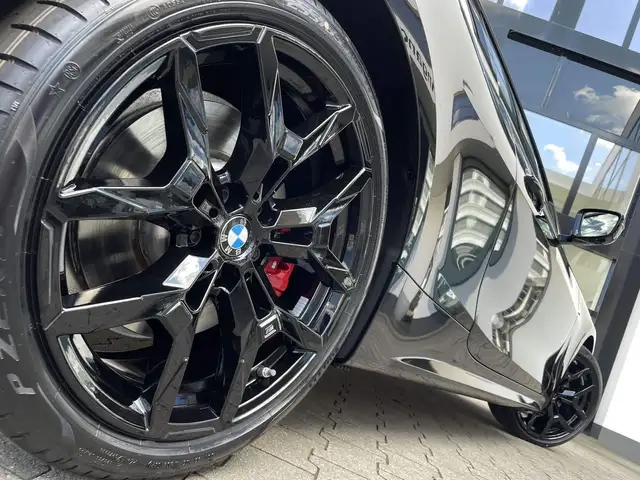 BMW M view 4