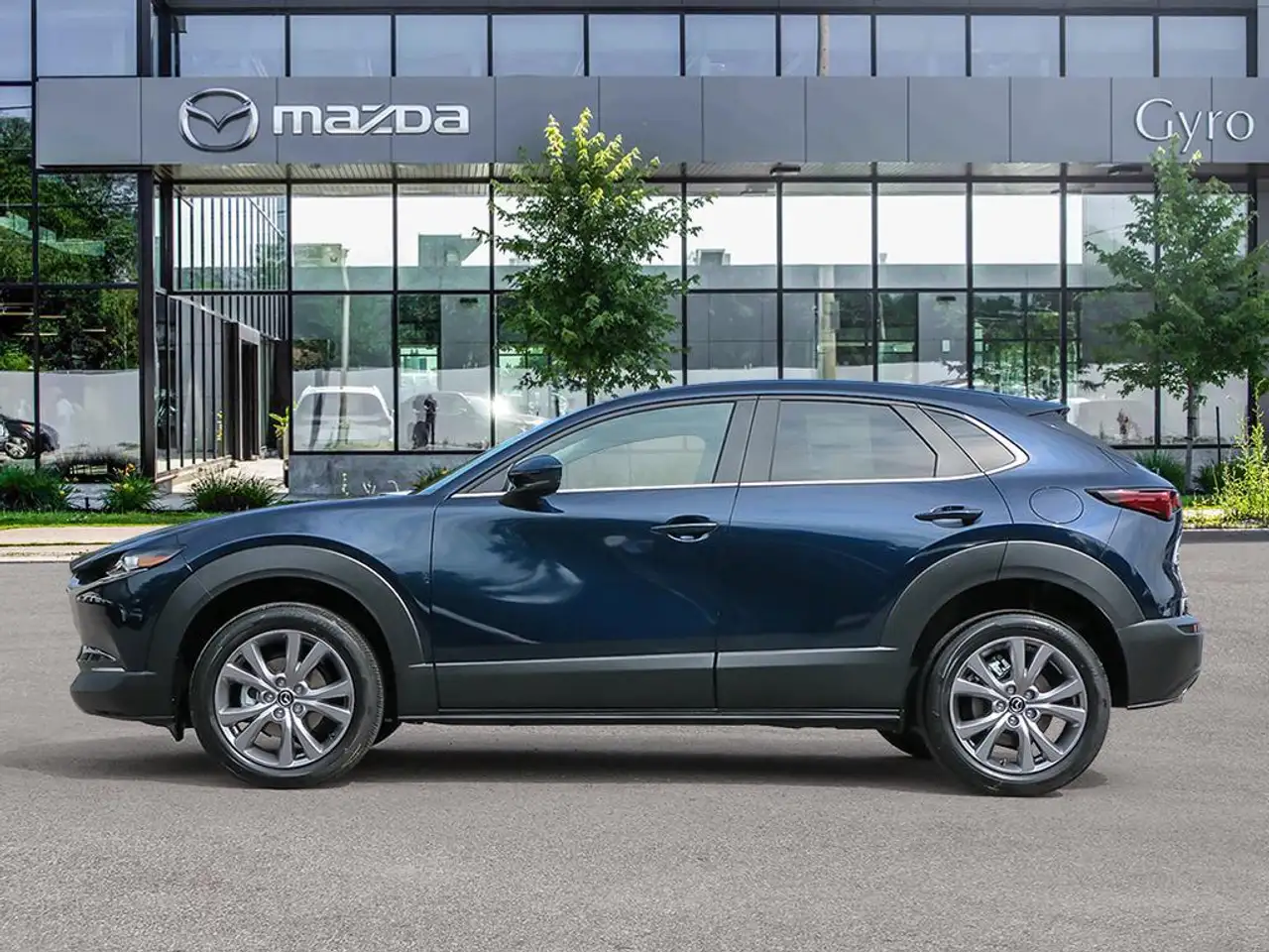 Mazda CX-30 photo Mazda CX-30