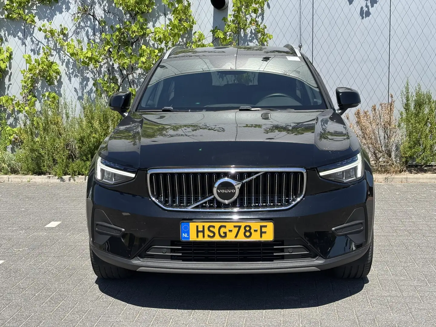 Volvo XC40 Recharge T4 Core Bright | Keyless | Extra getint g Zwart - 2