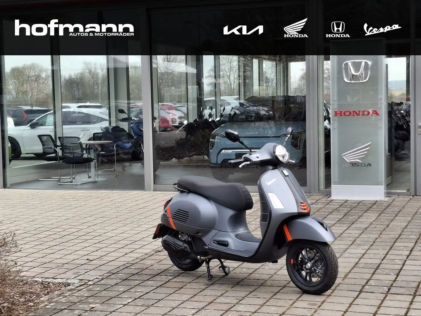 Vespa Super Sport GTS 125 SuperSport Grey - 1