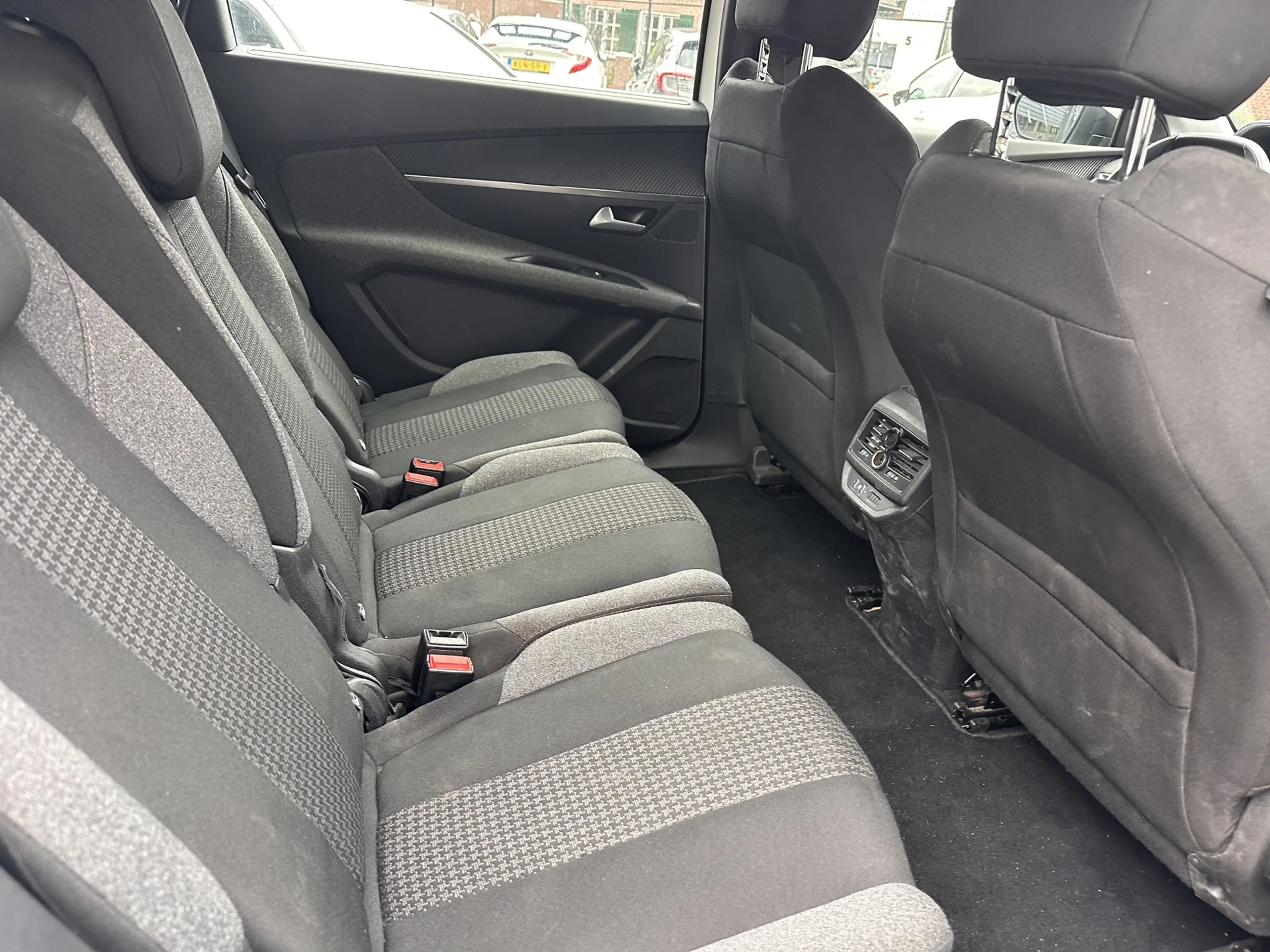 Peugeot 5008 1.2 PT Active|131pk|Climate|Cruise Control — photo 10